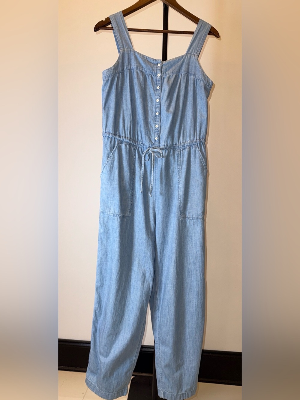 Old Navy Light Wash Chambray Sleeveless Wide Leg Jumpsuit | Size S